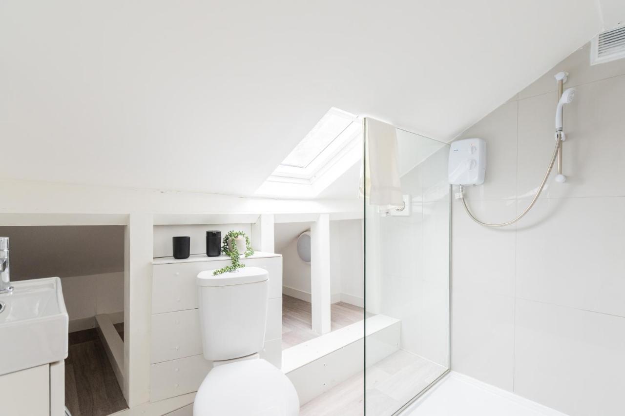 Stylish Studio Near Kensal Green Londra Esterno foto
