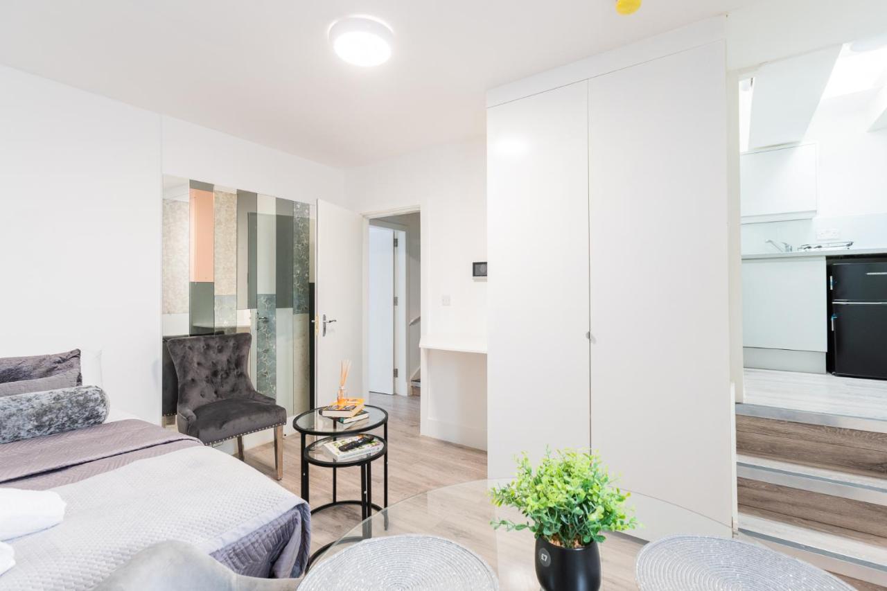 Stylish Studio Near Kensal Green Londra Esterno foto