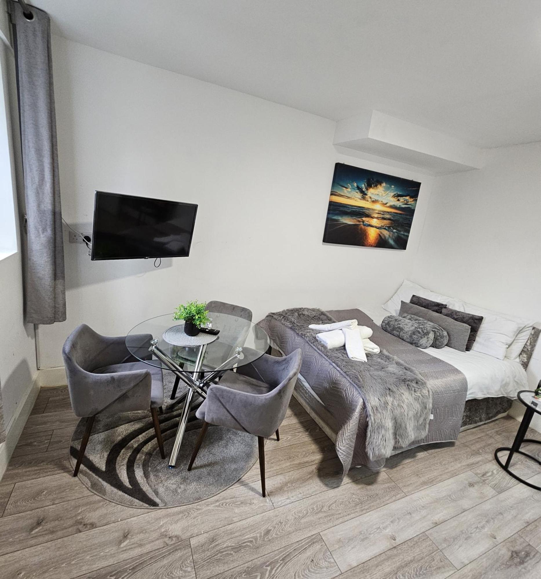 Stylish Studio Near Kensal Green Londra Esterno foto